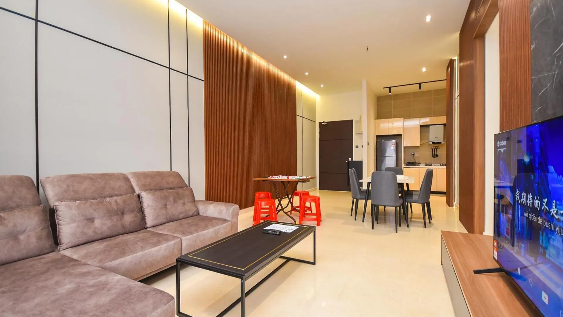 Tritower Residence By Nest Home【Walking Distance To Ciq】 Johor Bahru Apartment