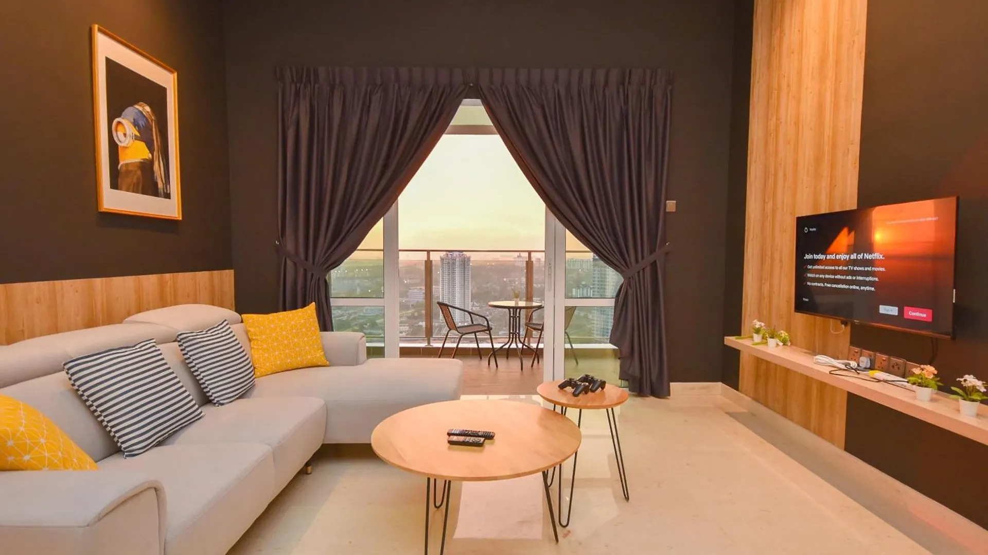 Tritower Residence By Nest Home【Walking Distance To Ciq】 Johor Bahru Apartment