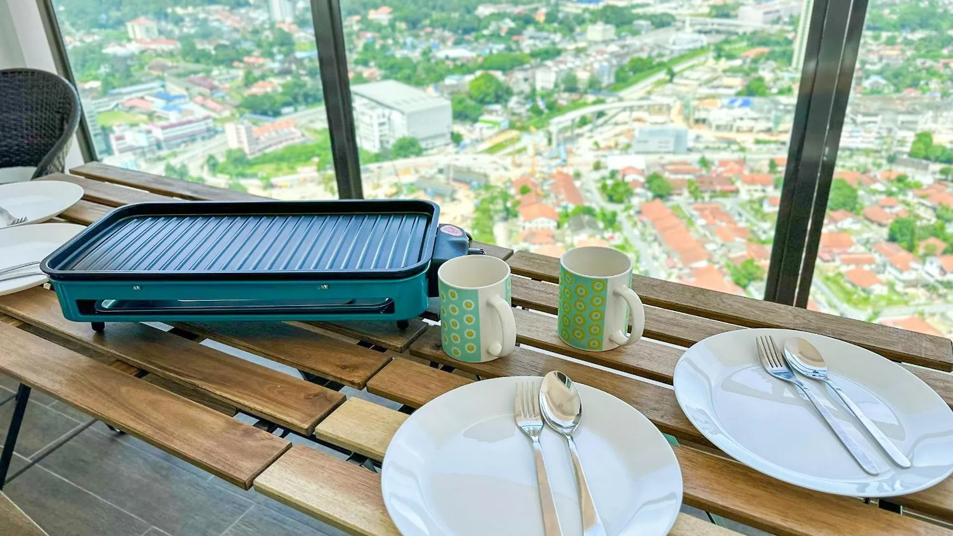 Tritower Residence By Nest Home【Walking Distance To Ciq】 Johor Bahru